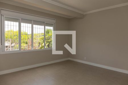 Casa à venda com 270m², 4 quartos e 4 vagasSala