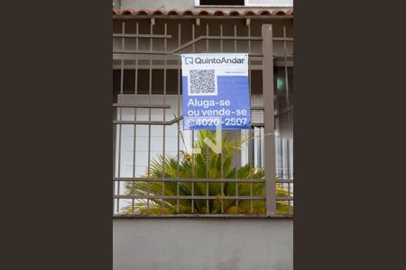 Casa à venda com 270m², 4 quartos e 4 vagasplaca instalada