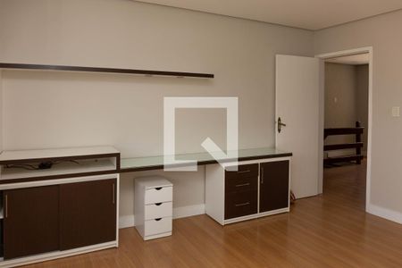 Casa à venda com 270m², 4 quartos e 4 vagasQuarto 2