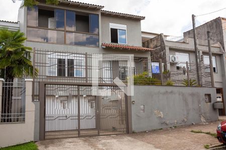 Casa à venda com 270m², 4 quartos e 4 vagasFachada casa