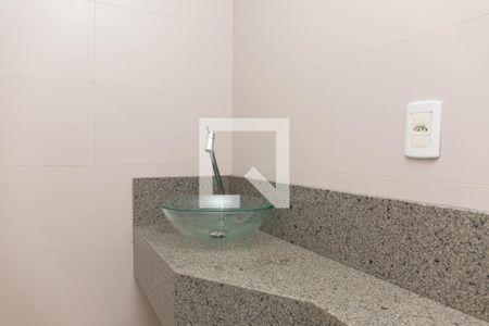 Casa à venda com 270m², 4 quartos e 4 vagasLavabo sala