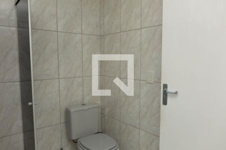 Casa à venda com 270m², 4 quartos e 4 vagasBanheiro da Suíte