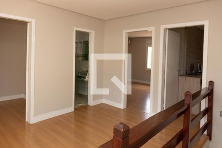 Casa à venda com 270m², 4 quartos e 4 vagas2° andar