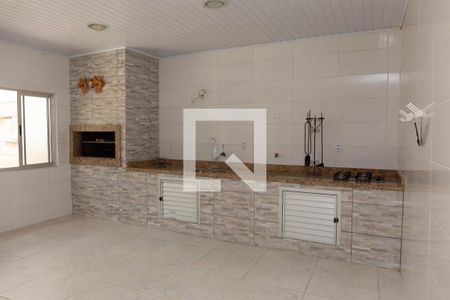 Casa à venda com 270m², 4 quartos e 4 vagasFundos salão