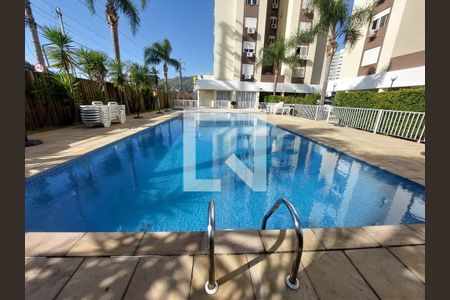 Apartamento à venda com 80m², 3 quartos e 1 vagaÁrea comum - Piscina