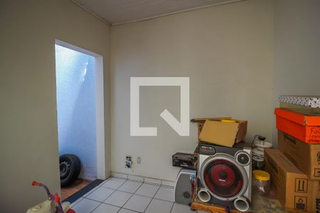 Casa à venda com 250m², 4 quartos e 3 vagas Casa à venda com 250m², 4 quartos e 3 vagasEdícula