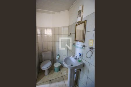 Casa à venda com 250m², 4 quartos e 3 vagas Casa à venda com 250m², 4 quartos e 3 vagasEdícula