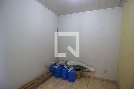 Casa à venda com 250m², 4 quartos e 3 vagas Casa à venda com 250m², 4 quartos e 3 vagasEdícula