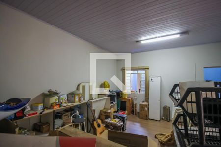 Casa à venda com 250m², 4 quartos e 3 vagas Casa à venda com 250m², 4 quartos e 3 vagasEdícula