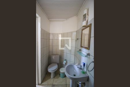 Casa à venda com 250m², 4 quartos e 3 vagas Casa à venda com 250m², 4 quartos e 3 vagasEdícula