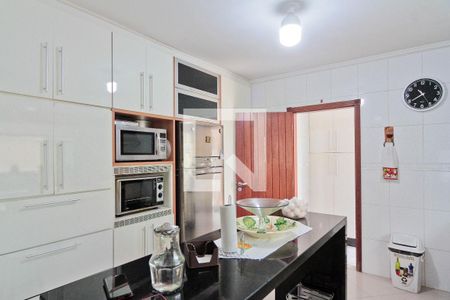 Casa para alugar com 600m², 4 quartos e 4 vagasCozinha