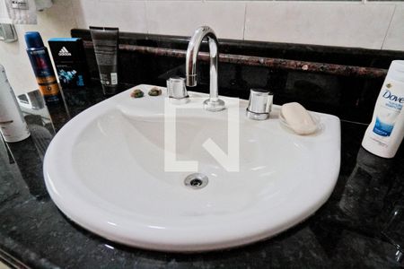 Casa para alugar com 600m², 4 quartos e 4 vagasBanheiro