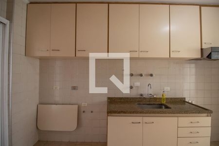 Apartamento à venda com 110m², 3 quartos e 2 vagasCozinha