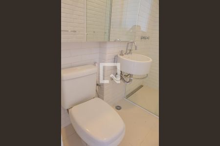 Apartamento para alugar com 130m², 2 quartos e 2 vagas Apartamento para alugar com 130m², 2 quartos e 2 vagasBanheiro da Suíte 2