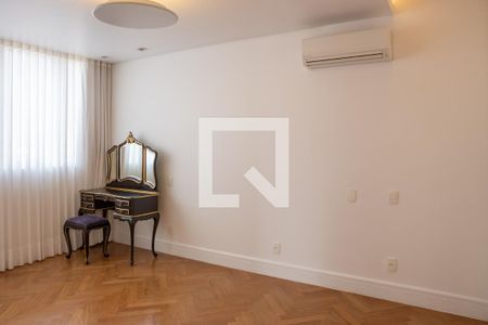 Apartamento para alugar com 130m², 2 quartos e 2 vagas Apartamento para alugar com 130m², 2 quartos e 2 vagasSuíte 1