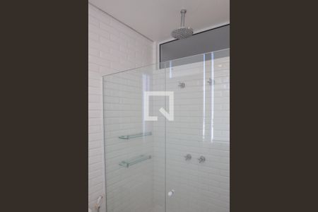 Apartamento para alugar com 130m², 2 quartos e 2 vagas Apartamento para alugar com 130m², 2 quartos e 2 vagasBanheiro da Suíte 1