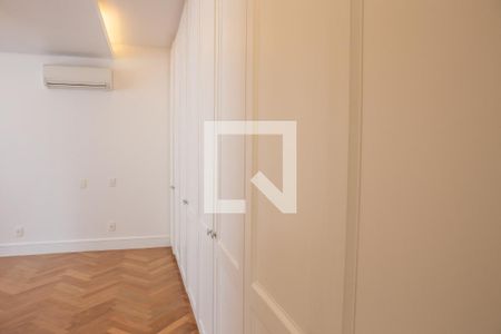 Apartamento para alugar com 130m², 2 quartos e 2 vagas Apartamento para alugar com 130m², 2 quartos e 2 vagasSuíte 1