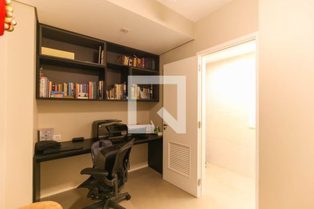 Apartamento à venda com 174m², 2 quartos e 3 vagasQuarto de Serviço