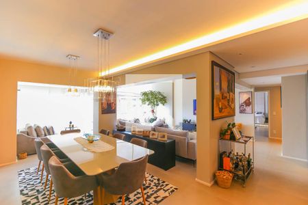 Sala de apartamento à venda com 2 quartos, 174m² em Vila Suzana, São Paulo