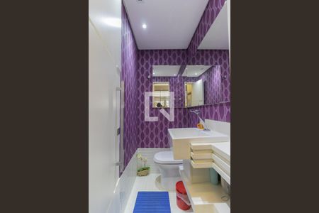 Apartamento para alugar com 139m², 2 quartos e 2 vagas Apartamento para alugar com 139m², 2 quartos e 2 vagasLavabo