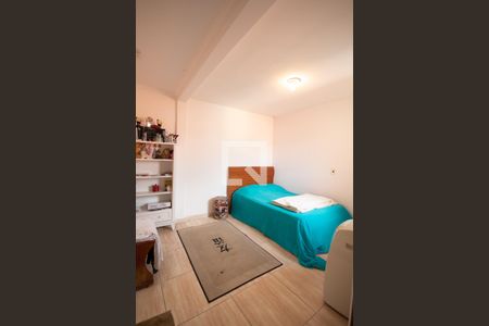 Casa à venda com 205m², 4 quartos e 2 vagas Casa à venda com 205m², 4 quartos e 2 vagasSuíte 2