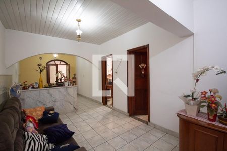 Sala de estar de casa à venda com 4 quartos, 205m² em Bela Vista, Osasco