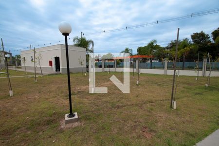 Apartamento à venda com 42m², 2 quartos e 1 vagasala de serviços