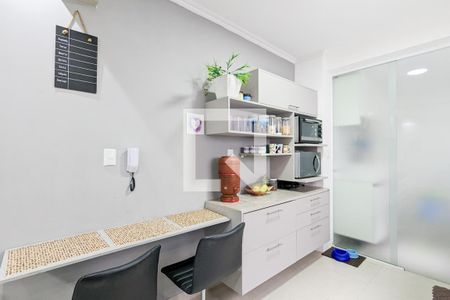 Apartamento à venda com 72m², 2 quartos e 2 vagasCozinha