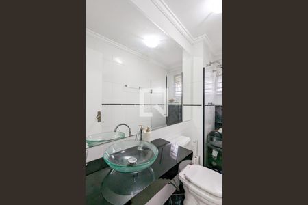 Apartamento à venda com 72m², 2 quartos e 2 vagasBanheiro