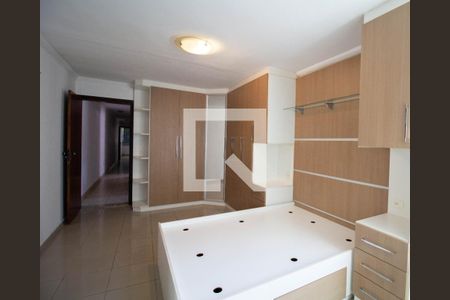 Suíte de casa à venda com 4 quartos, 160m² em Jardim Pedro José Nunes, São Paulo