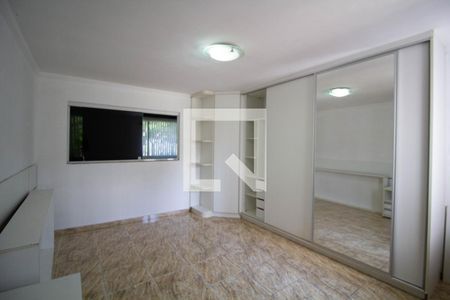 Casa à venda com 160m², 4 quartos e 2 vagasQuarto 3