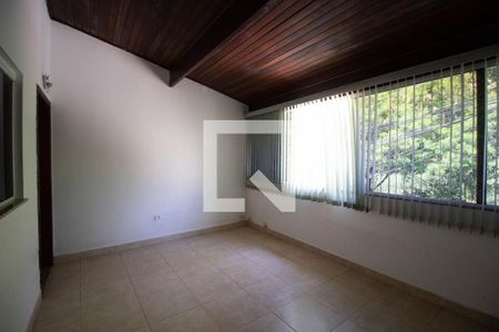 Casa à venda com 160m², 4 quartos e 2 vagasQuarto 4