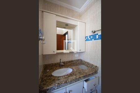 Casa à venda com 160m², 4 quartos e 2 vagasBanheiro