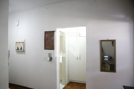 Sala de kitnet/studio para alugar com 1 quarto, 40m² em Tupi, Praia Grande