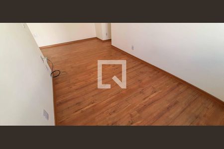 Sala de apartamento à venda com 2 quartos, 39m² em Padroeira, Osasco