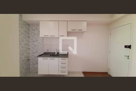 Apartamento à venda com 39m², 2 quartos e 1 vaga Apartamento à venda com 39m², 2 quartos e 1 vagaCozinha