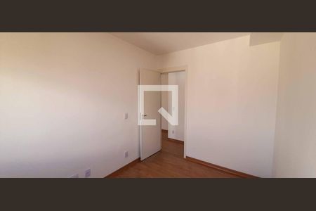 Quarto de apartamento à venda com 2 quartos, 39m² em Padroeira, Osasco