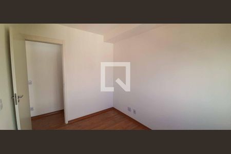 Quarto de apartamento à venda com 2 quartos, 39m² em Padroeira, Osasco