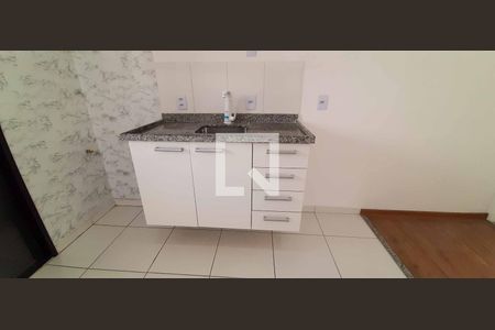 Apartamento à venda com 39m², 2 quartos e 1 vaga Apartamento à venda com 39m², 2 quartos e 1 vagaCozinha