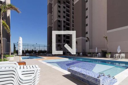 Apartamento à venda com 39m², 2 quartos e 1 vaga Apartamento à venda com 39m², 2 quartos e 1 vagaÁrea comum - Piscina