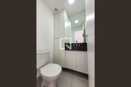 Lavabo de apartamento para alugar com 2 quartos, 60m² em Cambuci, São Paulo