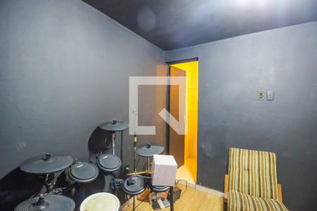 Casa de condomínio à venda com 250m², 5 quartos e 3 vagas Casa de condomínio à venda com 250m², 5 quartos e 3 vagasEdícula