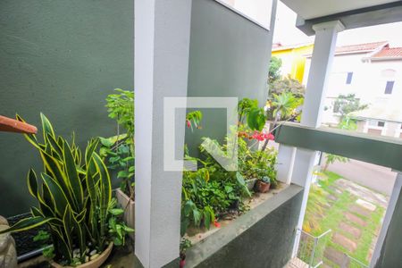 Casa de condomínio à venda com 250m², 5 quartos e 3 vagas Casa de condomínio à venda com 250m², 5 quartos e 3 vagasJardim