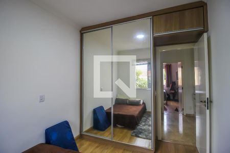 Casa de condomínio à venda com 250m², 5 quartos e 3 vagas Casa de condomínio à venda com 250m², 5 quartos e 3 vagasQuarto 2