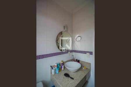 Casa de condomínio à venda com 250m², 5 quartos e 3 vagas Casa de condomínio à venda com 250m², 5 quartos e 3 vagasSuíte 3