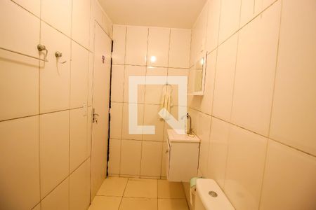 Casa de condomínio à venda com 250m², 5 quartos e 3 vagas Casa de condomínio à venda com 250m², 5 quartos e 3 vagasEdícula