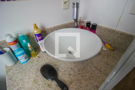 Casa de condomínio à venda com 250m², 5 quartos e 3 vagas Casa de condomínio à venda com 250m², 5 quartos e 3 vagasSuíte 3