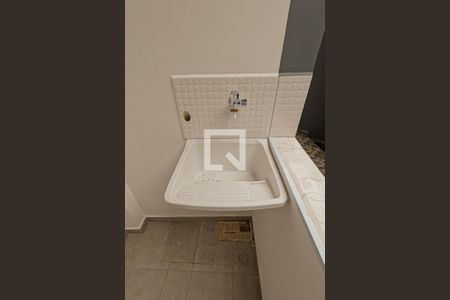 Studio para alugar com 30m², 1 quarto e sem vaga Studio para alugar com 30m², 1 quarto e sem vagaÁrea de Serviço