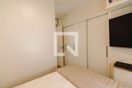 Suíte 1 de apartamento à venda com 2 quartos, 69m² em Vila Pompéia, São Paulo