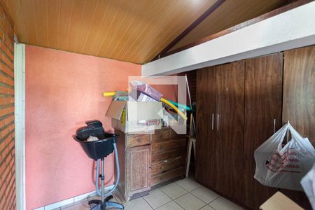 Casa à venda com 180m², 3 quartos e 3 vagasTerraço - Quarto de serviço